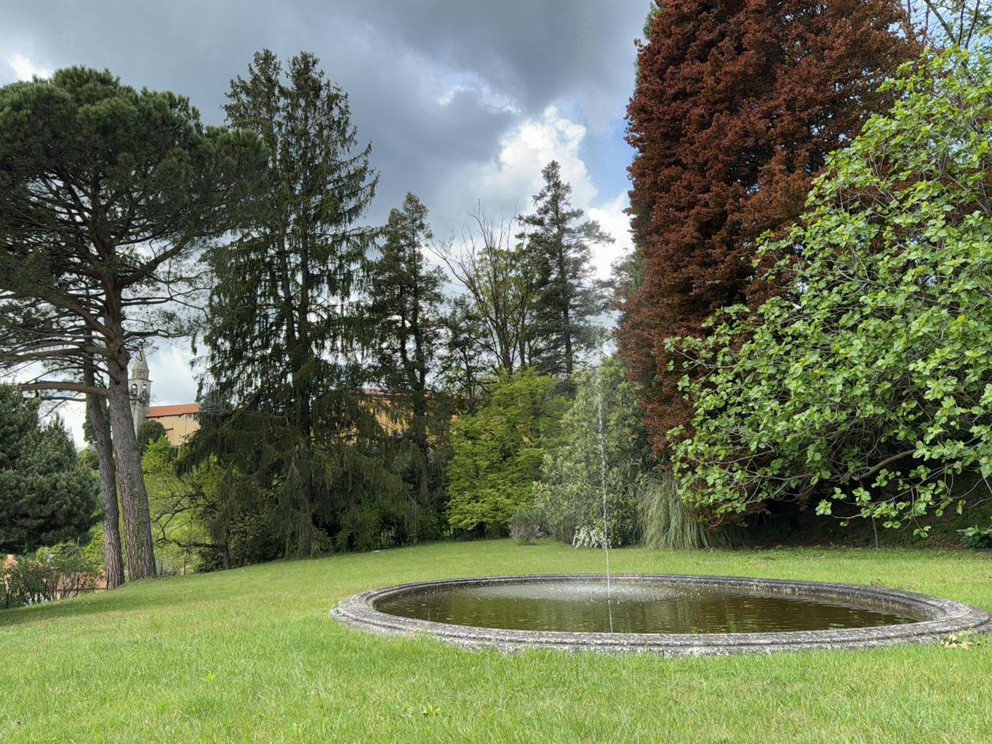 Villa Rossini Tavernerio Eksteriør bilde